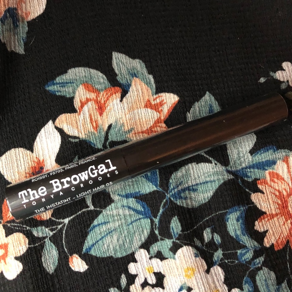 The BrowGal Brow Gel